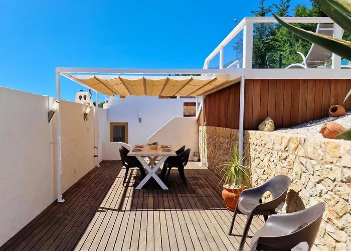 Casa - House, Private Terrace & Pool Nyaraló