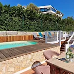 펜션 Casa - House, Private Terrace & Pool 베나질