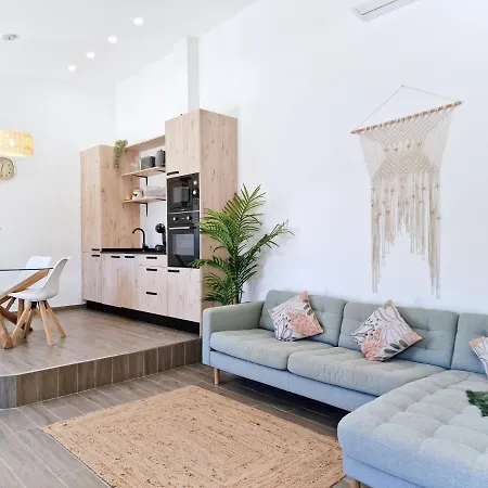 Casa - House, Private Terrace & Pool Prázdninový dům *